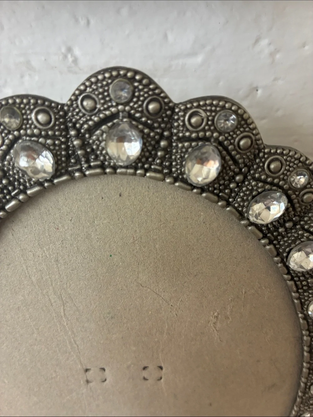 Unbranded oval silver tone frame glass stone accents 6” x 8”